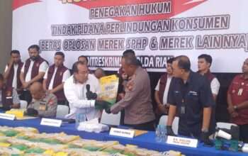 Mafia Beras Oplosan, Pelaku menjual Harga Premium Dengan Mencampur Beras Murah!