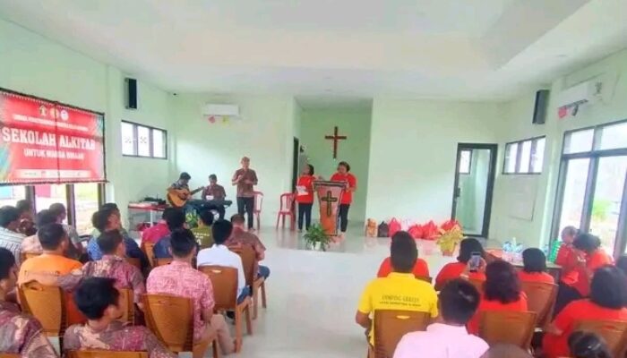 Kebersamaan Dalam iman, WBP Lapas Narkotika Rumbai Beribadah Bersama Gereja Kristus Raja Dan WKRI
