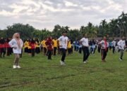 Warga Sentajo Raya Kompak Meriahkan HUT ke-26 Kuansing dengan Senam Massal